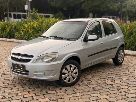 CHEVROLET CELTA 1.0 MPFI LT 8V FLEX 4P MANUAL CHEVROLET CELTA 1.0 MPFI LT 8V FLEX 4P MANUAL
